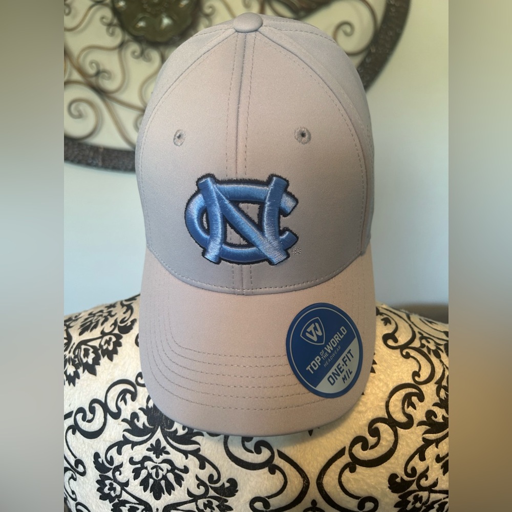 Carolina Tarheel hat‎ new